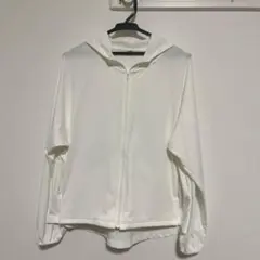 値下げ❗️クロッシー　接触冷感　UVパーカーのサムネイル