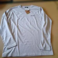 グレー 長袖Tシャツ