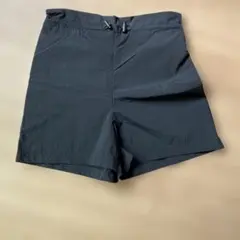 GU ナイロンショートパンツ　黒　Mサイズ　ランニング　ウォーキング