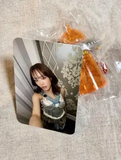 XG JURIA トレカ&カプセルトイ