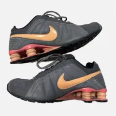 Nike Shox グレー/オレンジ スニーカー　最終値下げ！