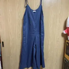 サロペットワンピースのサムネイル