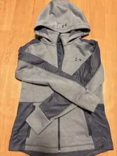 Under Armour フード付きジャケット L