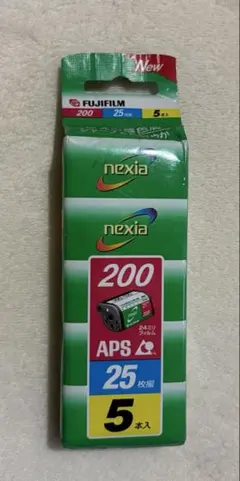 FUJIFILM nexia400 APS 40枚3本と200 APS40枚3本 - メルカリ