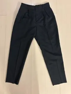 美品⭐︎ユナイテッドアローズ　テーパードパンツ　40サイズ