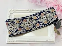 インド刺繍リボン　シルク生地　いちご　約7.5cm幅