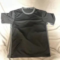UNIQLO Tシャツ　S