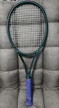 Wilson Blade 98 V9 硬式テニスラケット　18x20のサムネイル