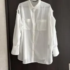 Heather ホワイト 長袖シャツ 肩開きデザインのサムネイル