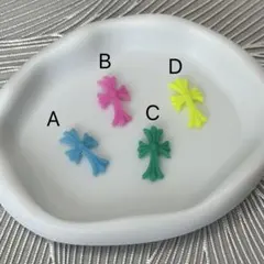 ネイル クロスパーツ クロム3Dパーツ 十字架 色変わるカラフル