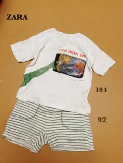 ZARA 変わるイラスト半袖Tシャツ 104のサムネイル