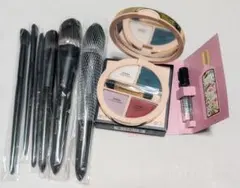 【新品　美品】GUCCI　グッチ パレット ドゥ ボーテ クアチュオール03のサムネイル