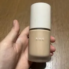 RMK リキッドファンデーション フローレスカバレッジ プラス 102のサムネイル
