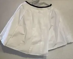 ホワイトプリーツスカート Mサイズ