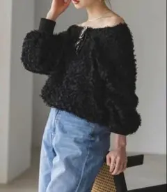 ラブティックボンボン ロングヘアージャガード前後2WAYブラウス - メルカリ