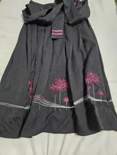 axes 袴風スカート 彼岸花