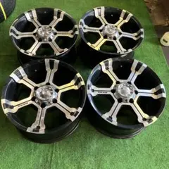 プラド、ハイラックスに☆MKW 17インチ 8j＋25 pcd139.7 6Hのサムネイル