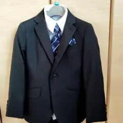 【美品】男の子 120cm フォーマルスーツ 黒 卒園 入学 フルセット