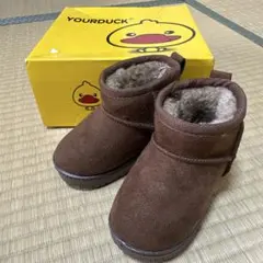 ムートンブーツ　キッズ