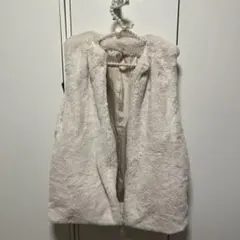 GRL ライトベージュ ファーベスト