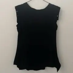 H&M ノースリーブ　両袖にパーツ付き　チャック　フリル　ブラック