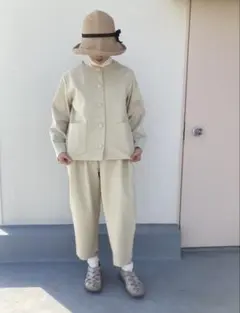 Item thumbnail for item 421a8055-599d-4d3c-a914-0baafd5e28a3