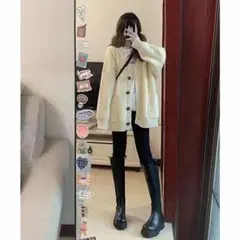 新品未使用✨人気✨送料無料✨可愛い✨オフホワイトのカーディガン