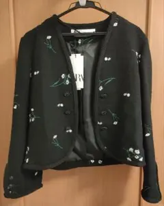 (未着用/新品)ZARA 花柄刺繍 ノーカラージャケット XS