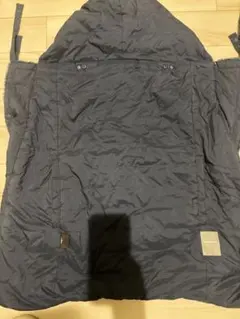 BabyHopper エルゴ ウィンターマルチプル防寒ケープ　　ネイビー