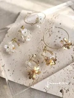 《No.7》金具が選べる、フラワーイヤリング