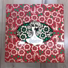 空缶　モロゾフ Morozoff 「クッキーの空缶」　（空き缶を小物入れとして）