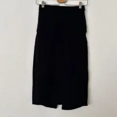 【GU】美品　カットソータイトスカート　M 品番222-321005