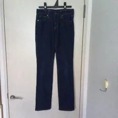 ユニクロ　ジーンズ　レギュラーフィット・ハイライズ　W=24 in.(61cm)