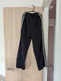 ネイビー　サイドストライプ　とサイドリボンパンツの2枚セット　GRL