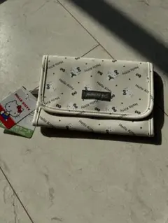 Hello Kitty マルチケース ホワイト