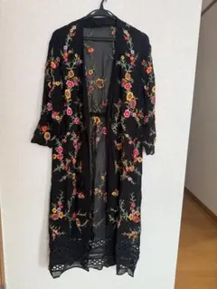グレースコンチネンタル　刺繍　ジレ　カーディガンのサムネイル
