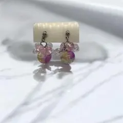 ハンドメイド ピンク紫 ドロップイヤリング