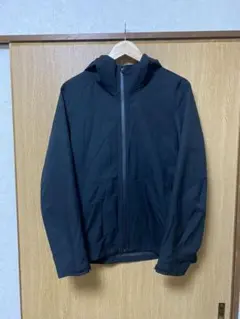 UNIQLO ブロックテックパーカー　ブラック　L