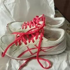 ASICS スパイクシューズ ホワイト/レッド.ソーティマジックLT2