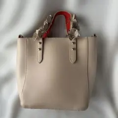 ZARA ハンドバッグのサムネイル