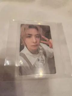 Item thumbnail for item 89ef16a2-a201-41be-adb6-71cde255aada