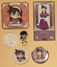 名探偵コナン　コナン　カフェ　アクリルスタンド　バッジ　コースター　毛利 蘭