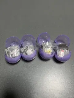 バンダイガチャ　サンリオキャラクターズ　めじるしアクセサリー　ふわふわスノー