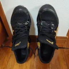 asics effort 陸上競技用スパイク ブラック/ゴールド