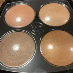 CHANEL シャネル　アイシャドウ　ハイライター　美品