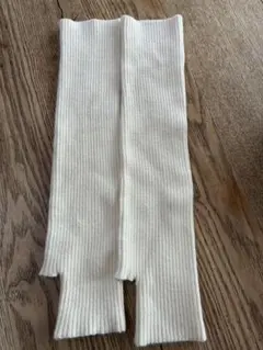 アイボリー リブ編み 指なしアームカバー