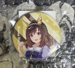 ウマ娘 公式缶バッジ 制服Ver アーモンドアイ - メルカリ