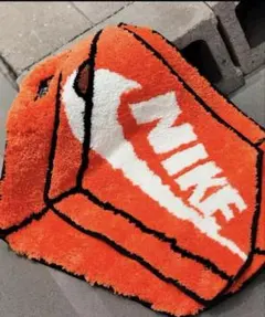 NIKE シューズボックス型 玄関マット ラグ オレンジ - メルカリ