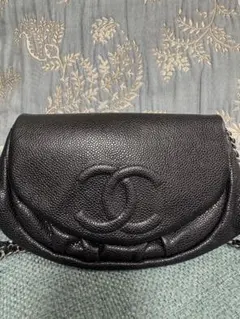 CHANEL シャネル　チェーンウォレットハーフムーン　正規品 シャネル CHANEL ハーフムーン チェーンウォレットバッグ