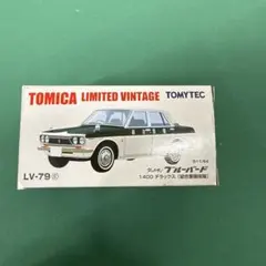 トミカリミテッドヴィンテージ ALSOK 綜合警備保障 ダットサン ブルーバード